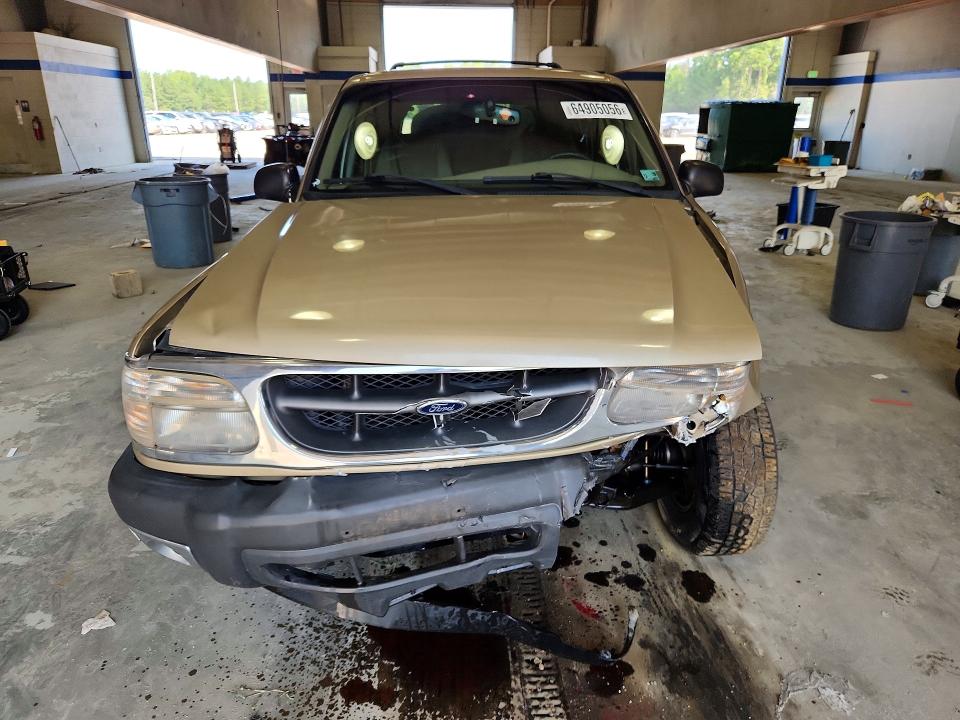 Снимка 5 от търг – 2001 FORD EXPLORER с VIN 1FMZU73E81ZA59740