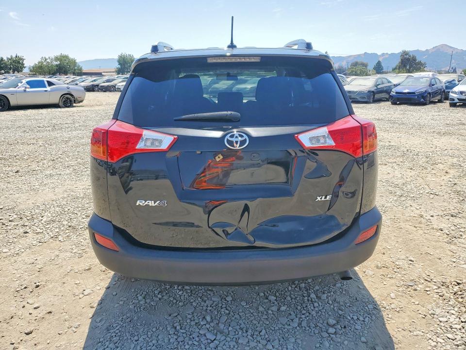 Фото 6 с аукциона – 2015 TOYOTA RAV4 с VIN 2T3WFREVXFW220199