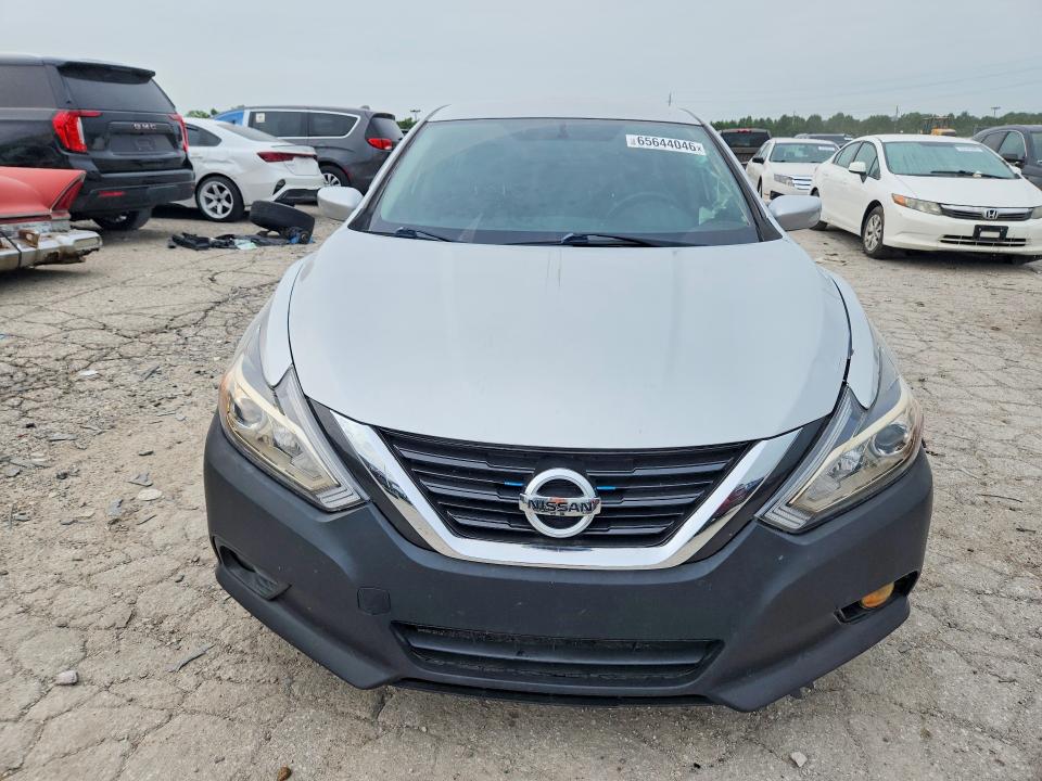 Снимка 5 от търг – 2017 NISSAN ALTIMA с VIN 1N4BL3AP9HC186389