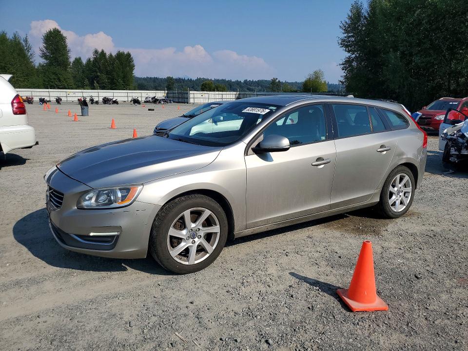 VOLVO V60 2015 with VIN YV1612SA8F1202302 - Photo from auction