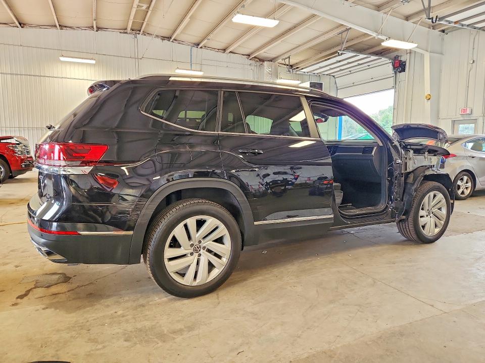 Photo 3 from auction – 2021 VOLKSWAGEN ATLAS with VIN 1V2BR2CA9MC502846