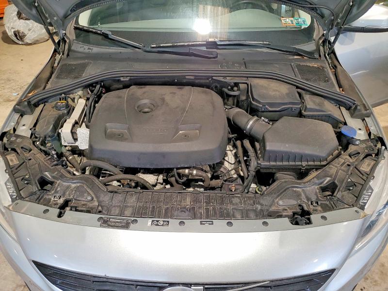 Photo 11 from auction – 2017 VOLVO S60 with VIN YV140MTL0H2421239