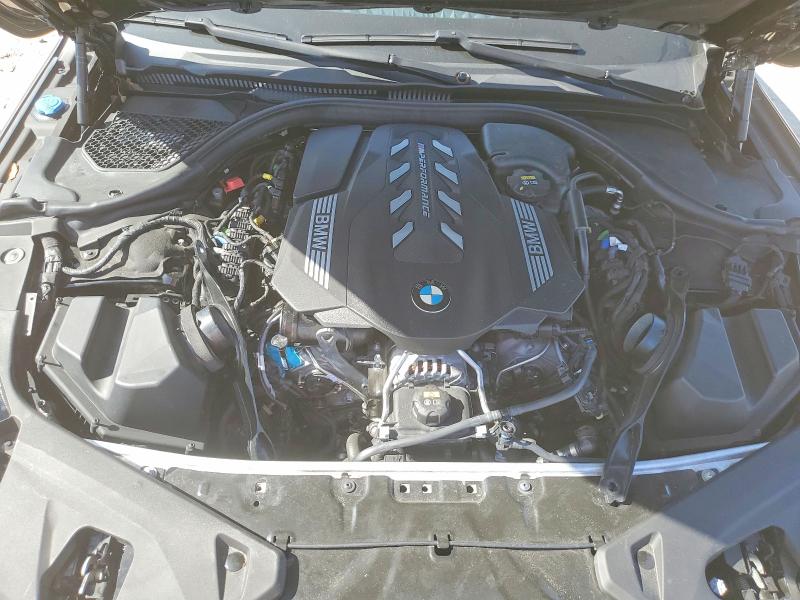 Photo 11 from auction – 2021 BMW M850XI with VIN WBAGV8C08MCF68611
