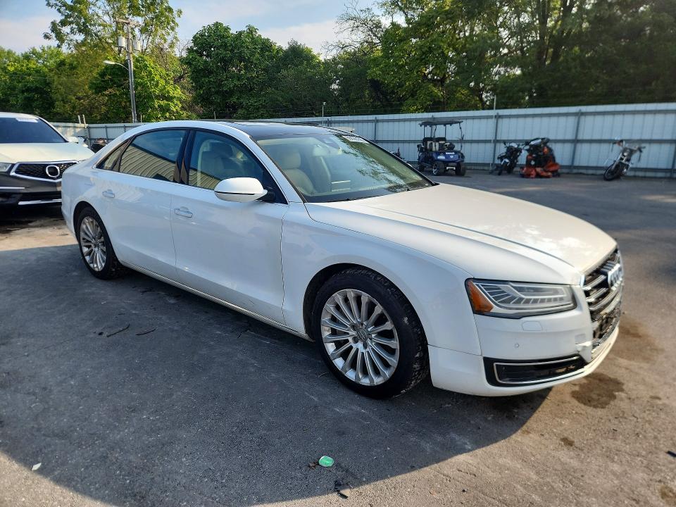 Photo 4 from auction – 2016 AUDI A8 with VIN WAU34AFD2GN007754