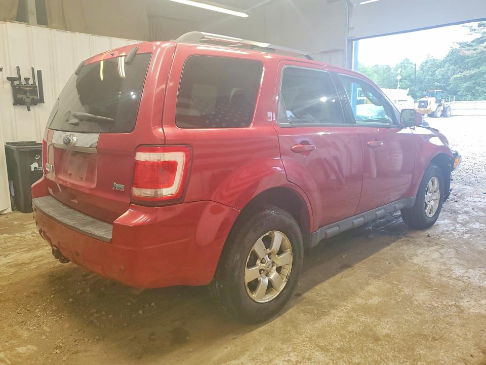Photo 3 from auction – 2011 FORD ESCAPE with VIN 1FMCU9EG4BKB62969