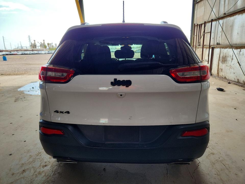 Photo 6 from auction – 2018 JEEP CHEROKEE with VIN 1C4PJMCX6JD571739