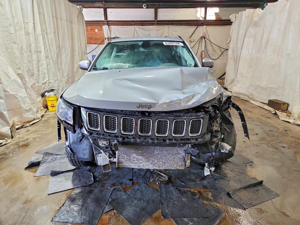 Photo 5 from auction – 2021 JEEP COMPASS with VIN 3C4NJDBBXMT504296