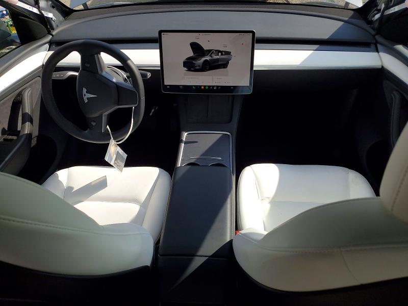 Photo 8 from auction – 2024 TESLA MODEL Y with VIN 7SAYGDEE4RA332449