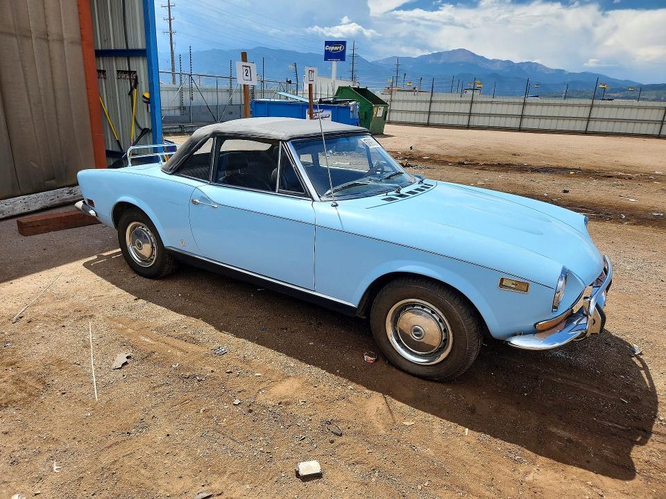 Photo 4 from auction – 1973 FIAT 124 SPIDER with VIN 124CS0065724