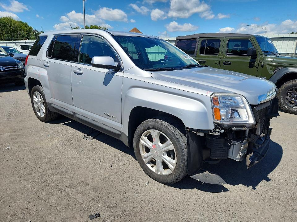 Photo 4 from auction – 2017 GMC TERRAIN with VIN 2GKALMEK5H6141988