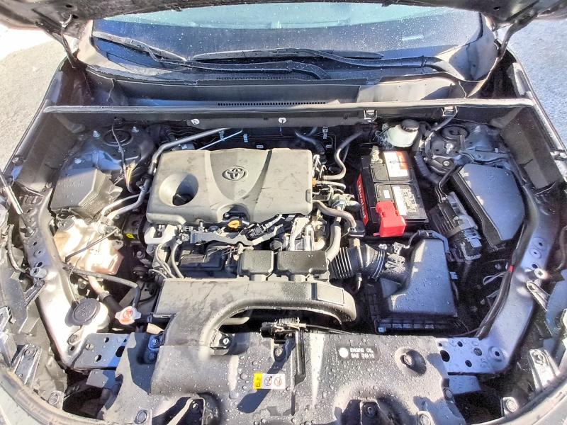 Photo 12 from auction – 2021 TOYOTA RAV4 with VIN 2T3Y1RFVXMC147713