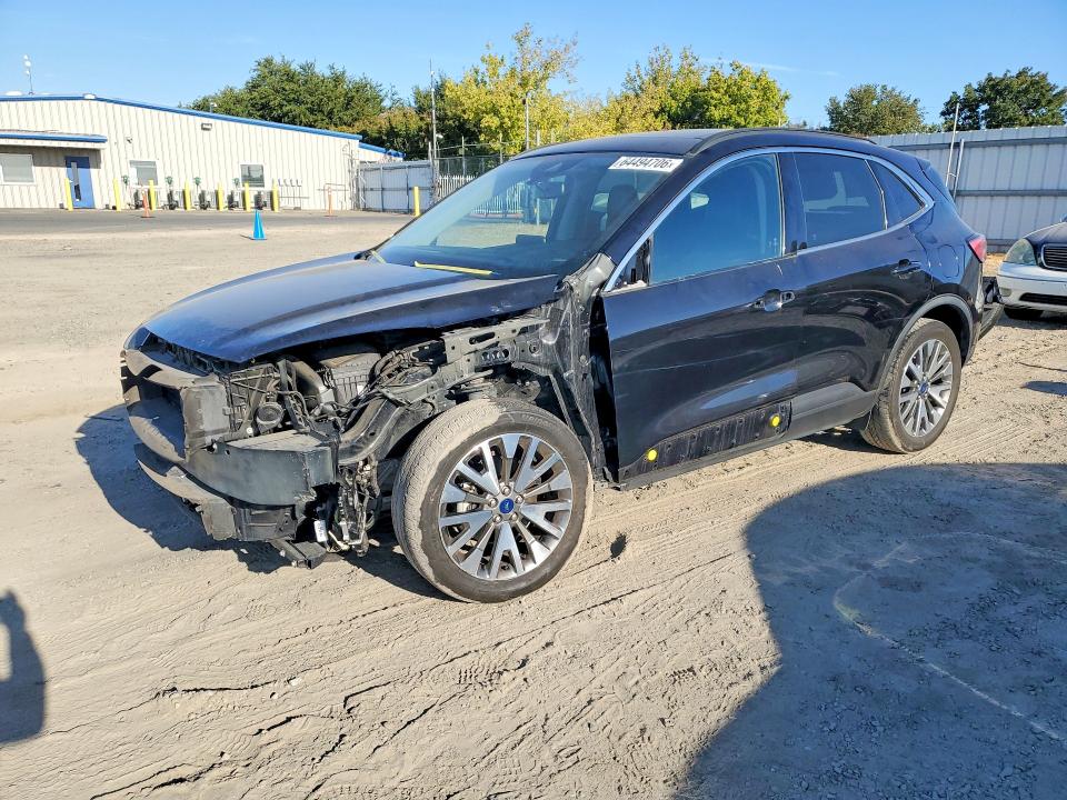 FORD ESCAPE 2020 with VIN 1FMCU9J95LUC77447 - Photo from auction