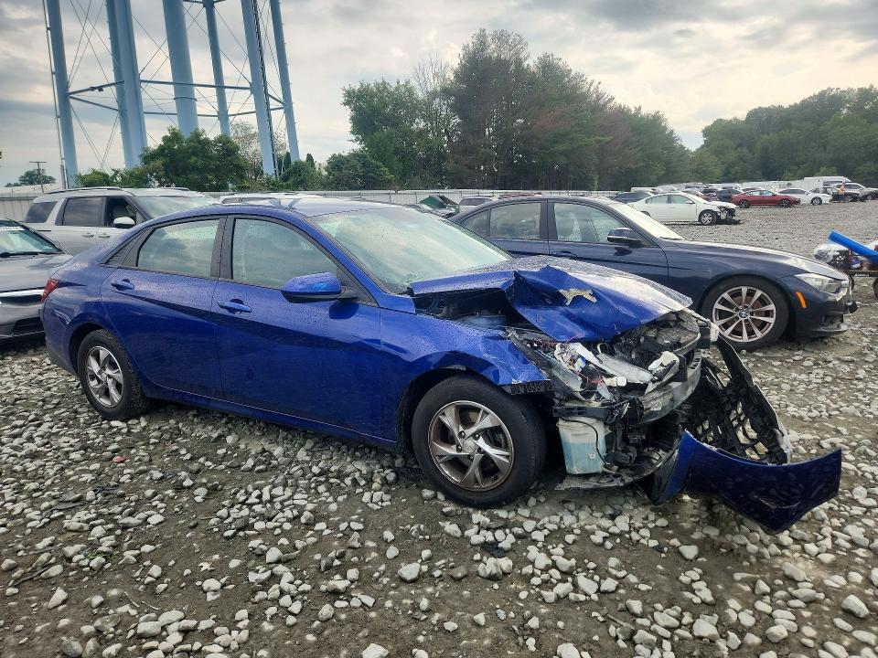 Снимка 4 от търг – 2021 HYUNDAI ELANTRA с VIN 5NPLL4AG2MH041147