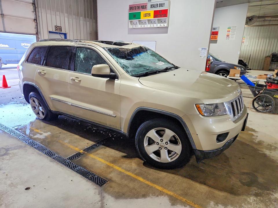 Photo 4 from auction – 2012 JEEP GRAND CHEROKEE with VIN 1C4RJFAG3CC156586