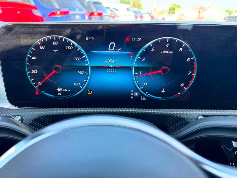 Photo 8 from auction – 2023 MERCEDES-BENZ CLA with VIN W1K5J4GB0PN391008