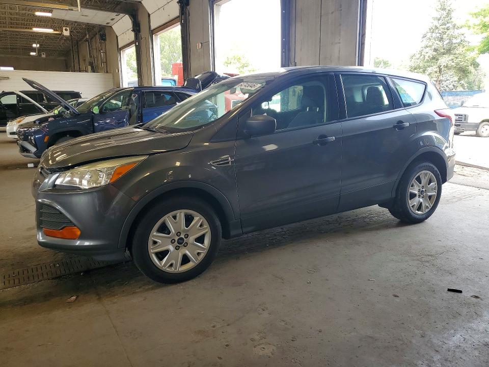 FORD ESCAPE 2015 with VIN 1FMCU0F77FUA21110 - Photo from auction