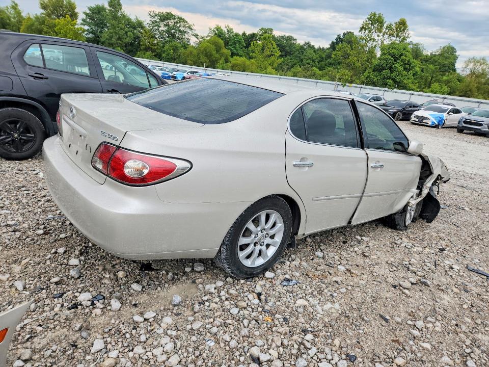 Photo 3 from auction – 2002 LEXUS ES with VIN JTHBF30G620011835