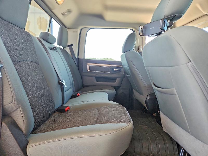 Photo 10 from auction – 2018 RAM 1500 with VIN 3C6RR6LT3JG171352