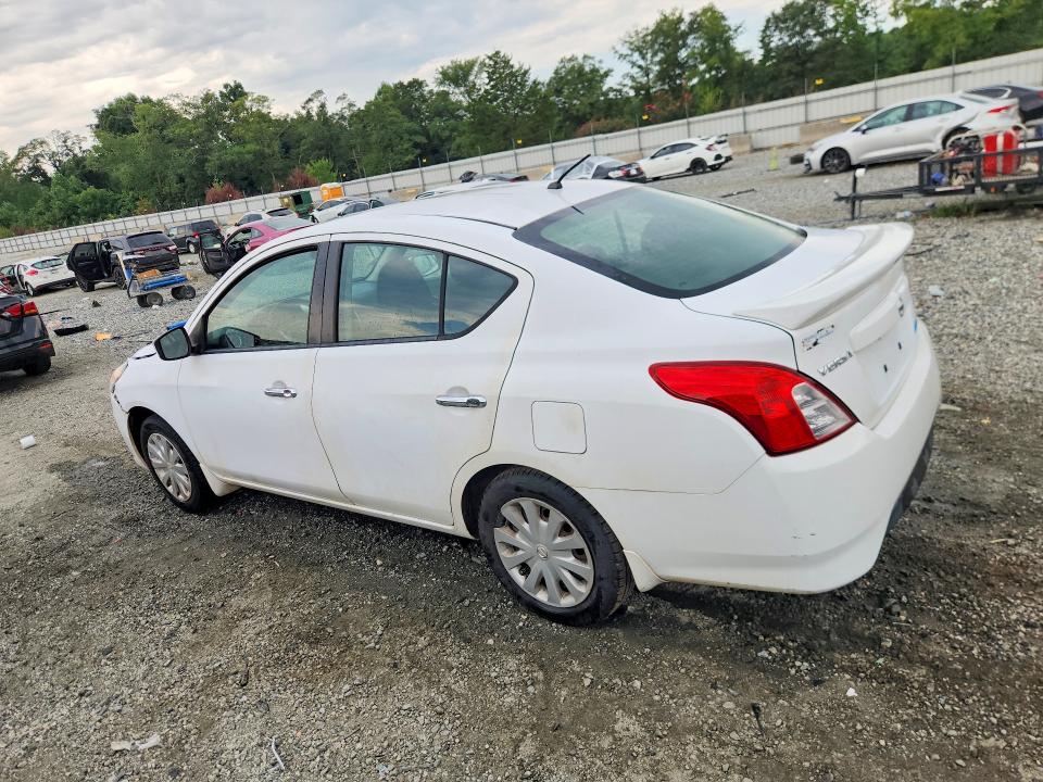 Foto 2 de la subasta – 2015 NISSAN VERSA con VIN 3N1CN7AP3FL890186