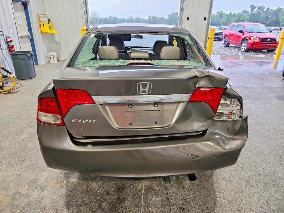 Photo 6 from auction – 2009 HONDA CIVIC with VIN 19XFA16979E015408
