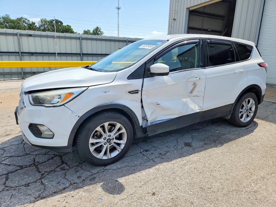 FORD ESCAPE 2017 with VIN 1FMCU0G93HUB04746 - Photo from auction