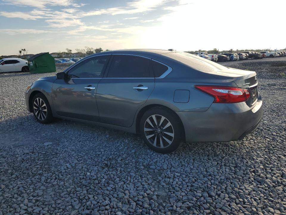Photo 2 from auction – 2017 NISSAN ALTIMA with VIN 1N4AL3AP0HC235832