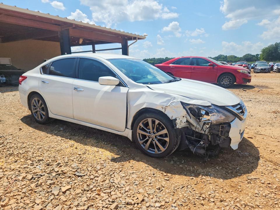 Photo 4 from auction – 2018 NISSAN ALTIMA with VIN 1N4AL3AP1JC194584