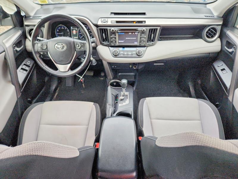 Photo 8 from auction – 2016 TOYOTA RAV4 with VIN JTMRFREV7GD197105
