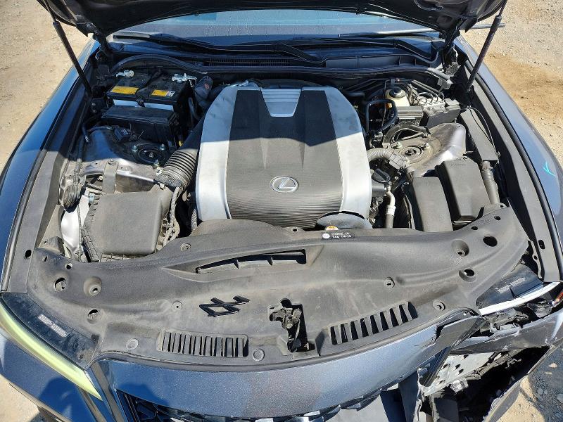 Photo 11 from auction – 2021 LEXUS IS with VIN JTHGZ1B21M5040121
