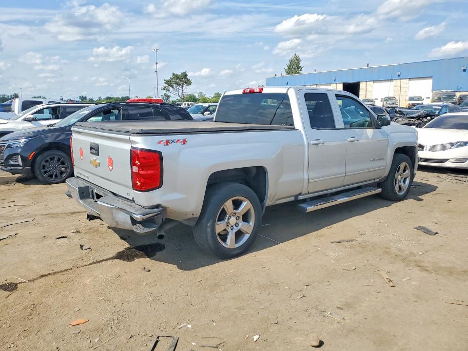 Photo 3 from auction – 2017 CHEVROLET SILVERADO with VIN 1GCVKREC7HZ123440