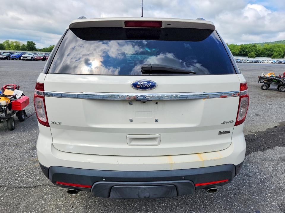 Photo 6 from auction – 2011 FORD EXPLORER with VIN 1FMHK8D87BGA08615