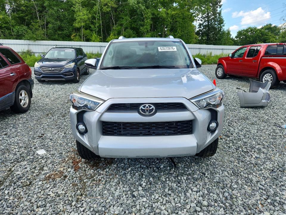 Photo 5 from auction – 2017 TOYOTA 4RUNNER with VIN JTEZU5JRXH5160385