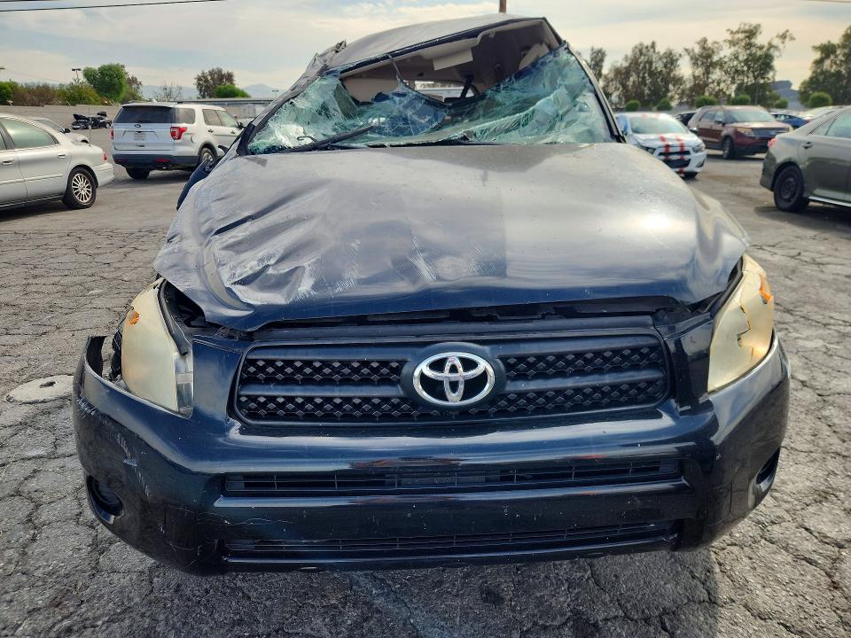 Photo 5 from auction – 2007 TOYOTA RAV4 with VIN JTMZD33V576037055