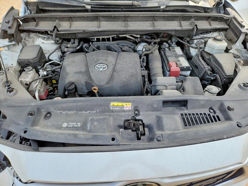 Photo 11 from auction – 2022 TOYOTA HIGHLANDER with VIN 5TDBZRBH7NS176893