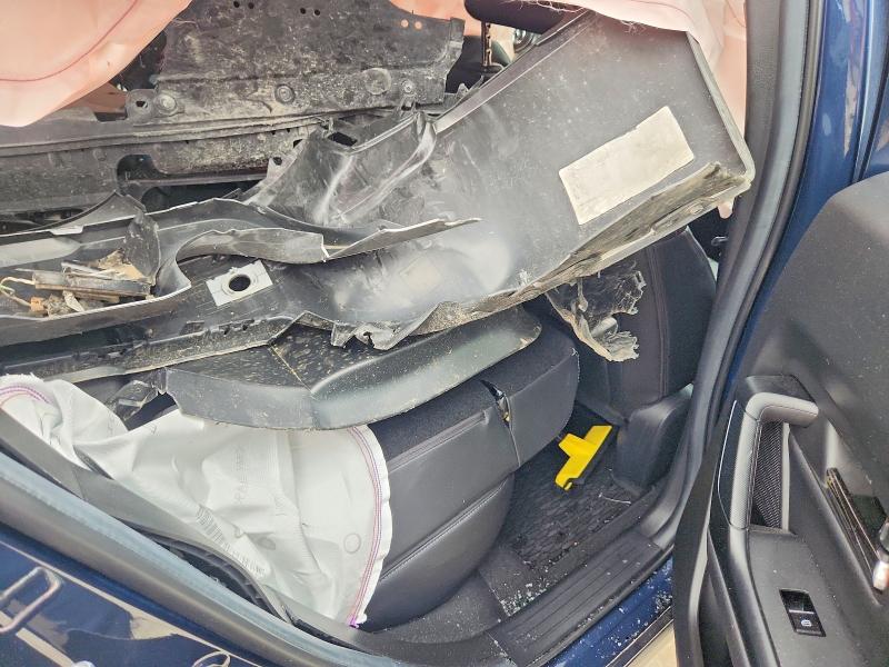 Zdjęcie 11 z aukcji – 2024 MAZDA CX-50 z VIN 7MMVABEY9RN218158