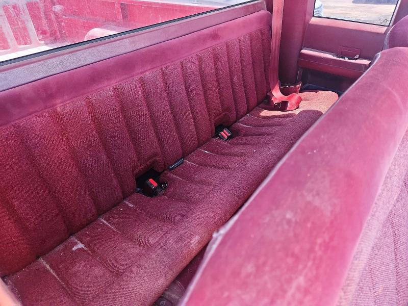 Photo 10 from auction – 1988 GMC GMT-400 with VIN 2GTEK19K9J1533318