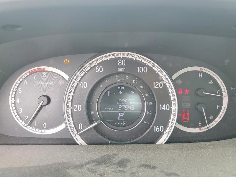 Photo 9 from auction – 2017 HONDA ACCORD with VIN 1HGCR2F86HA231293