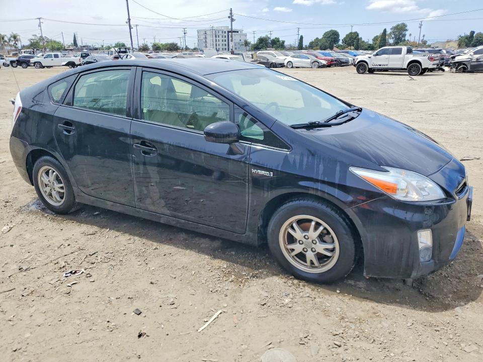 Photo 4 from auction – 2011 TOYOTA PRIUS with VIN JTDKN3DU9B1478911