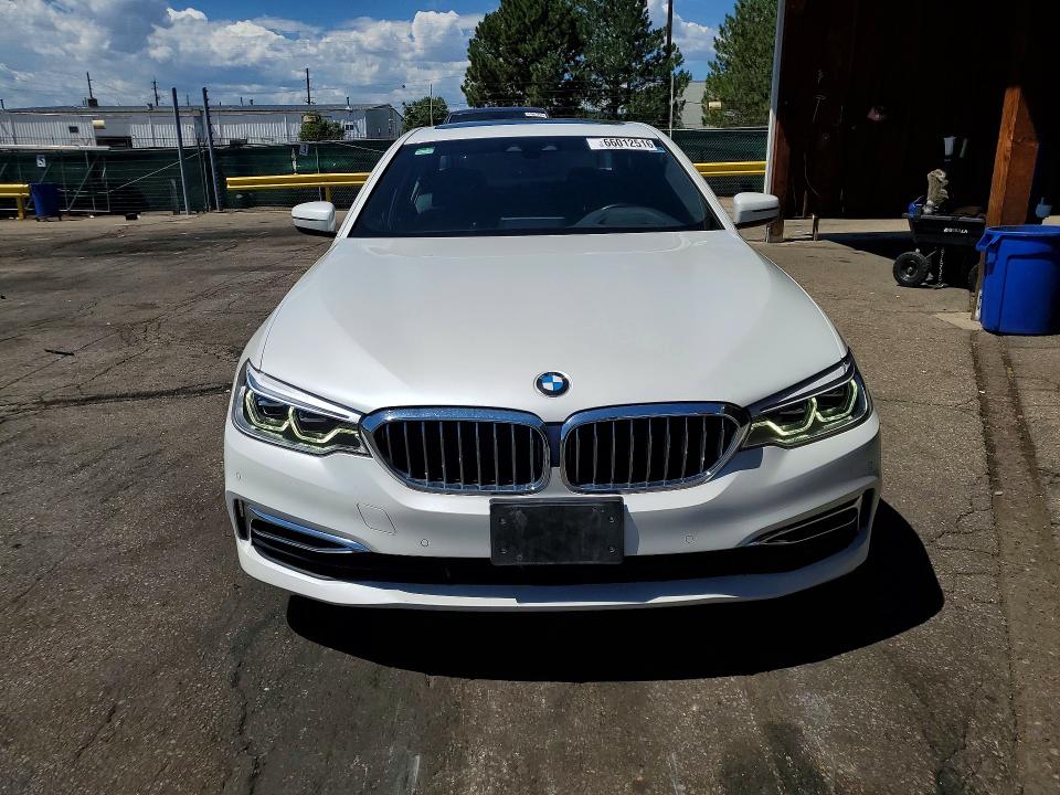 Photo 5 from auction – 2019 BMW 530XE with VIN WBAJB1C5XKB376804