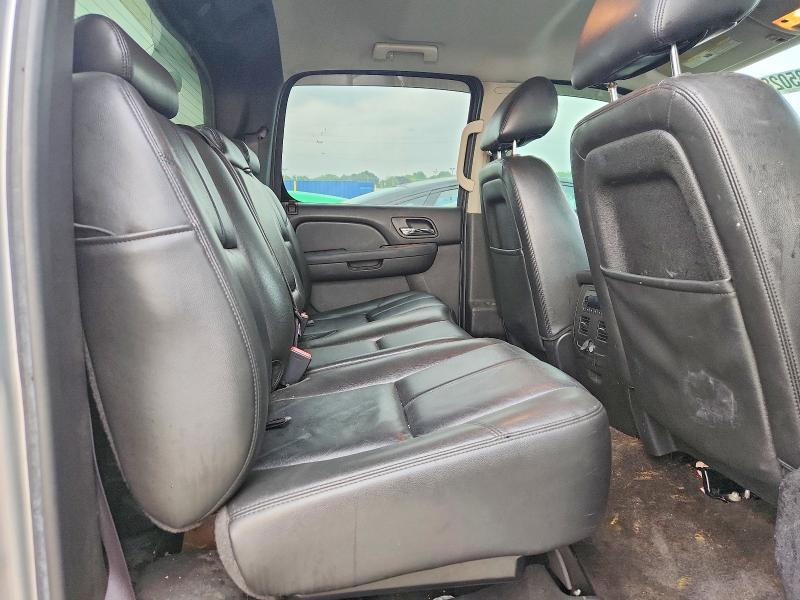 Zdjęcie 10 z aukcji – 2013 CHEVROLET AVALANCHE z VIN 3GNTKFE71DG251005