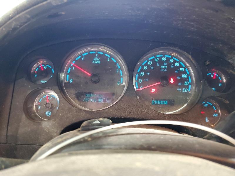 Photo 9 from auction – 2007 GMC YUKON with VIN 1GKFK63817J214481