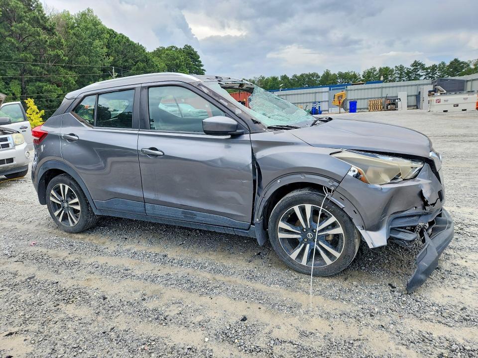 Photo 4 from auction – 2020 NISSAN KICKS with VIN 3N1CP5CV7LL567944