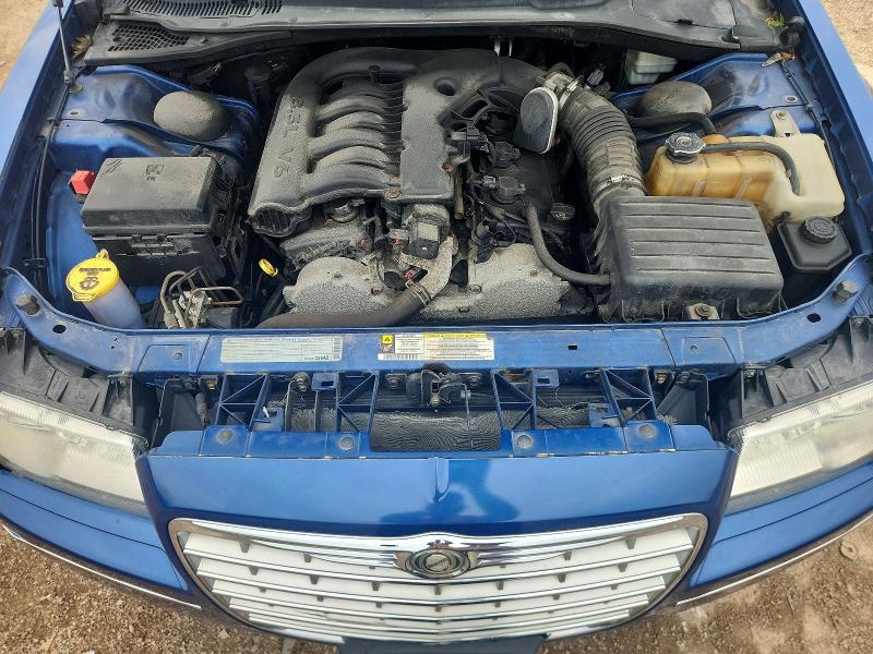Photo 11 from auction – 2010 CHRYSLER 300 with VIN 2C3CA5CV6AH164918