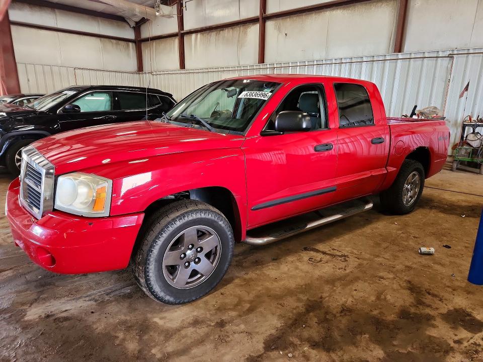 DODGE DAKOTA 2006 with VIN 1D7HW48N06S561388 - Photo from auction