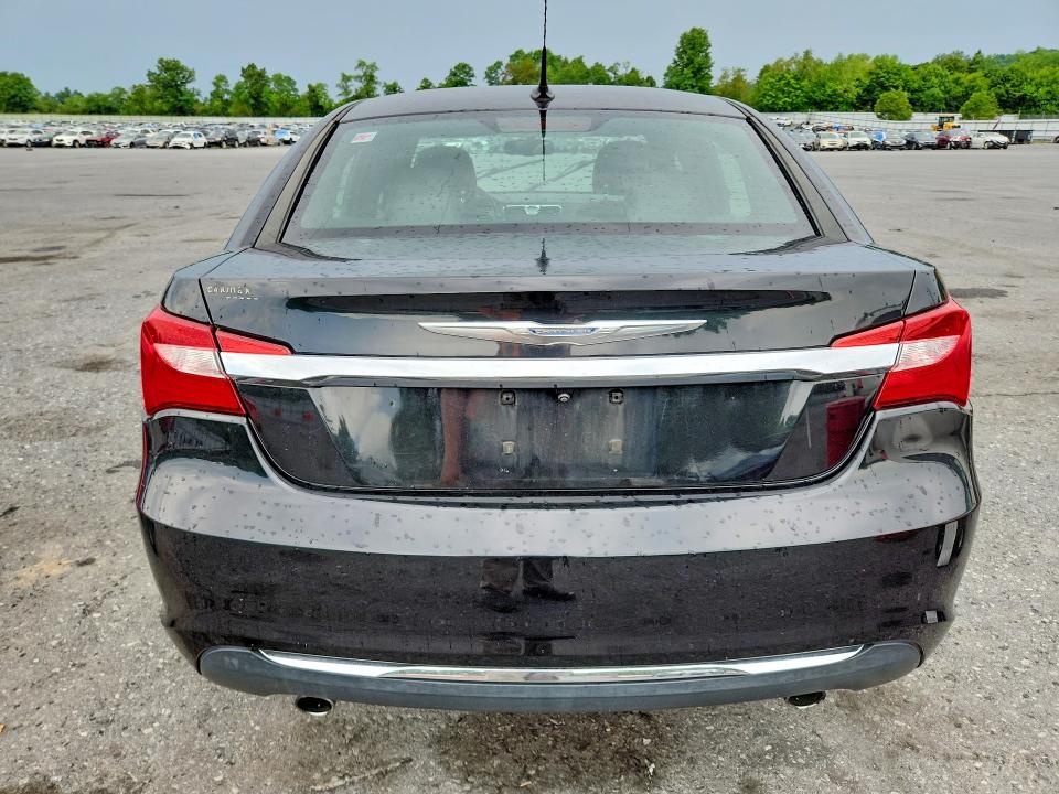 Foto 6 de la subasta – 2011 CHRYSLER 200 con VIN 1C3BC2FG1BN516524