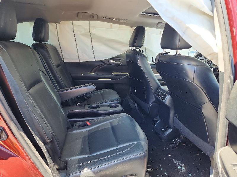 Photo 10 from auction – 2017 TOYOTA HIGHLANDER with VIN 5TDKZRFH3HS222248