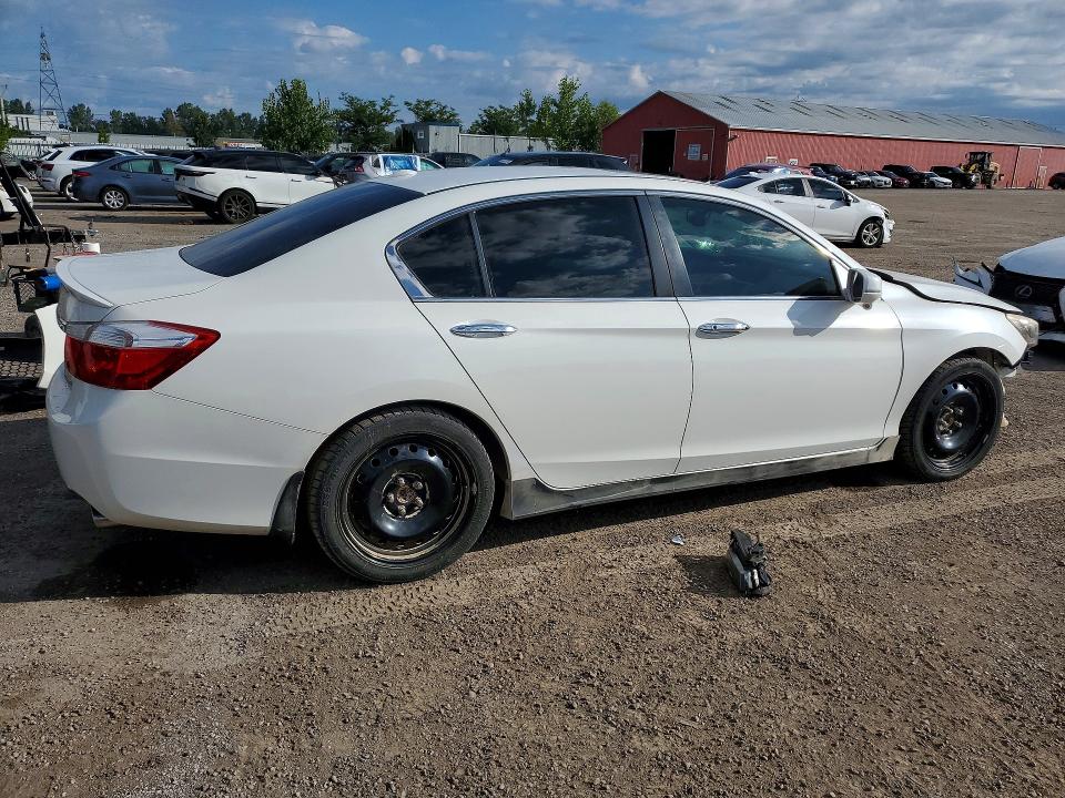 Photo 3 from auction – 2014 HONDA ACCORD with VIN 1HGCR2F96EA805136