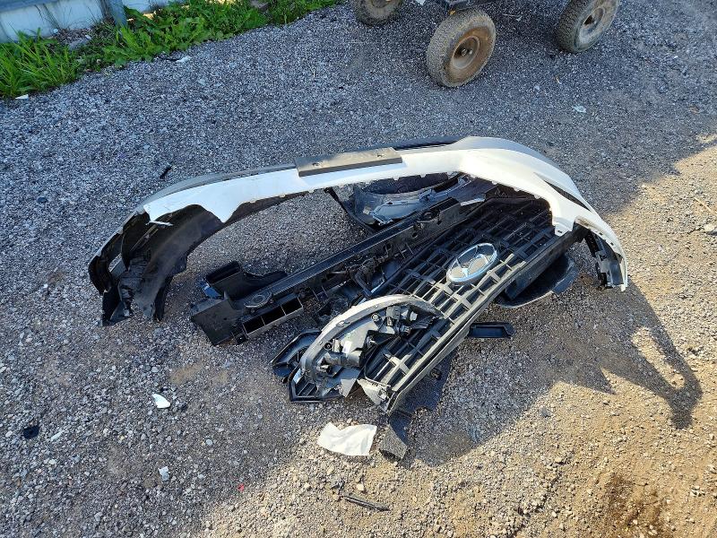 Photo 12 from auction – 2023 HYUNDAI VENUE with VIN KMHRC8A39PU263365