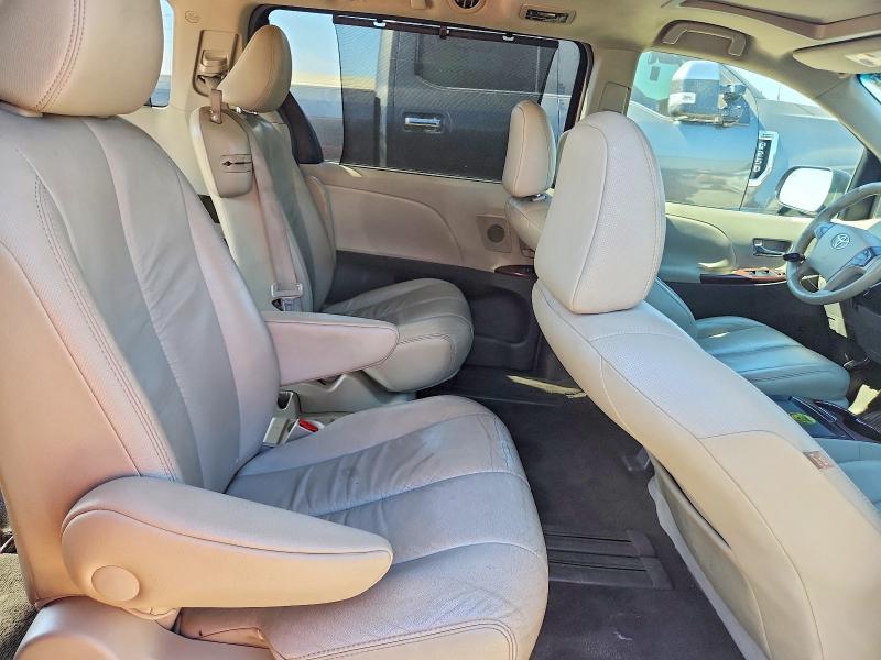 Photo 11 from auction – 2011 TOYOTA SIENNA with VIN 5TDYK3DCXBS050990