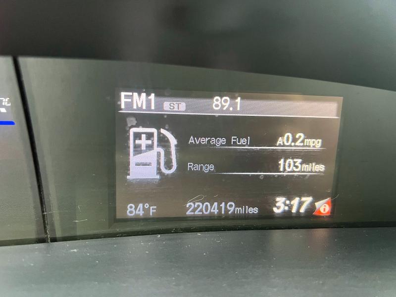 Photo 8 from auction – 2014 HONDA CIVIC with VIN 19XFB2F50EE041357